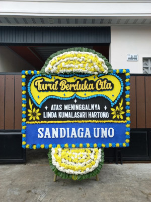 Papan Bunga Duka di Rurukan